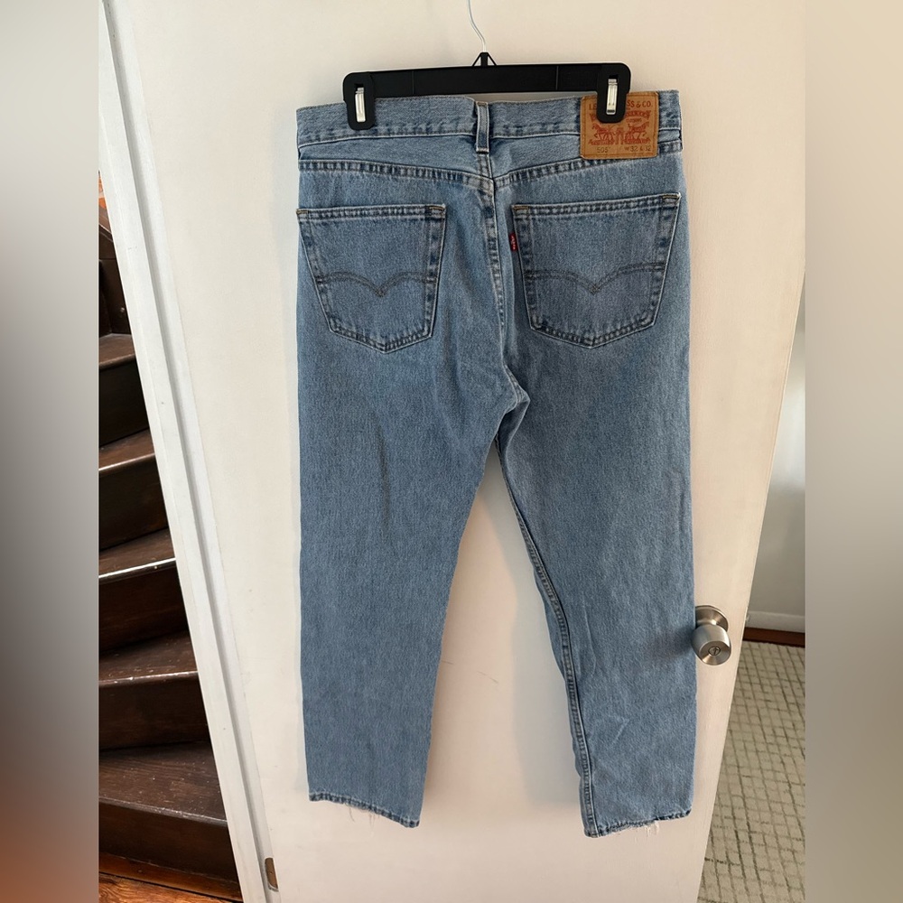 Levi’s 505 Classic Blue Denim Jeans 32x32 - Picture 2 of 5